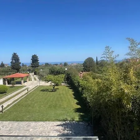 Otium-villa In Olympus, Plaka