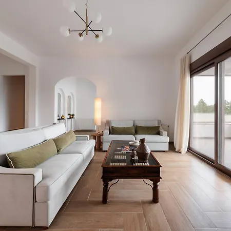 Otium-villa In Olympus, Plaka