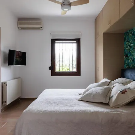 Otium-villa In Olympus, Plaka