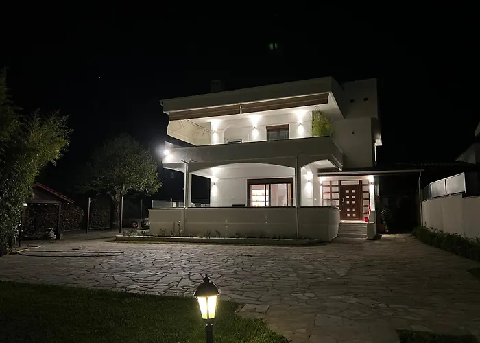 בית נופש Otium-villa In Olympus, Plaka