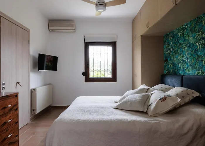 Otium-villa In Olympus, Plaka